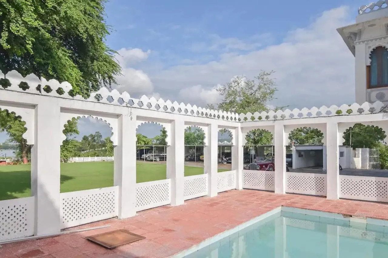 Devendragarh - A Boutique Lake Facing Guest House On Lake Fateh Sagar أُودايبور 3*,