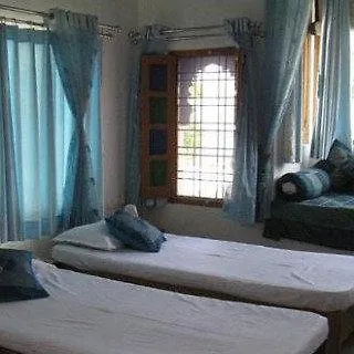 Devendragarh - A Boutique Lake Facing Guest House On Lake Fateh Sagar Udaipur